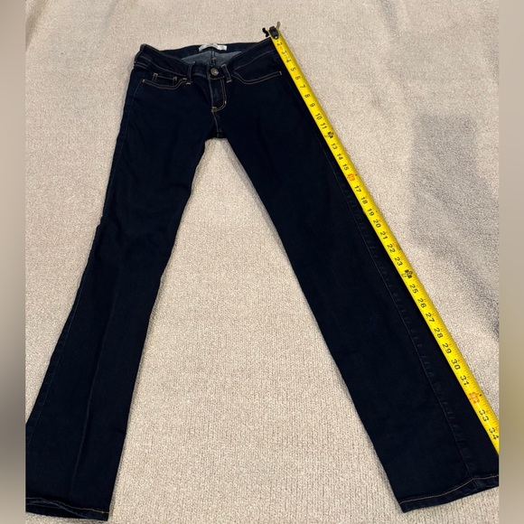 Hollister Denim - Hollister Navy Straight Leg Jeans Women's Minimalist Preppy‎ Y2K